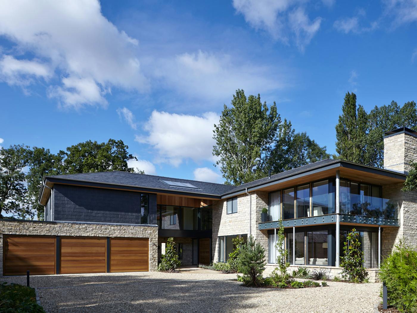 Make Your Driveway Look More Expensive 16