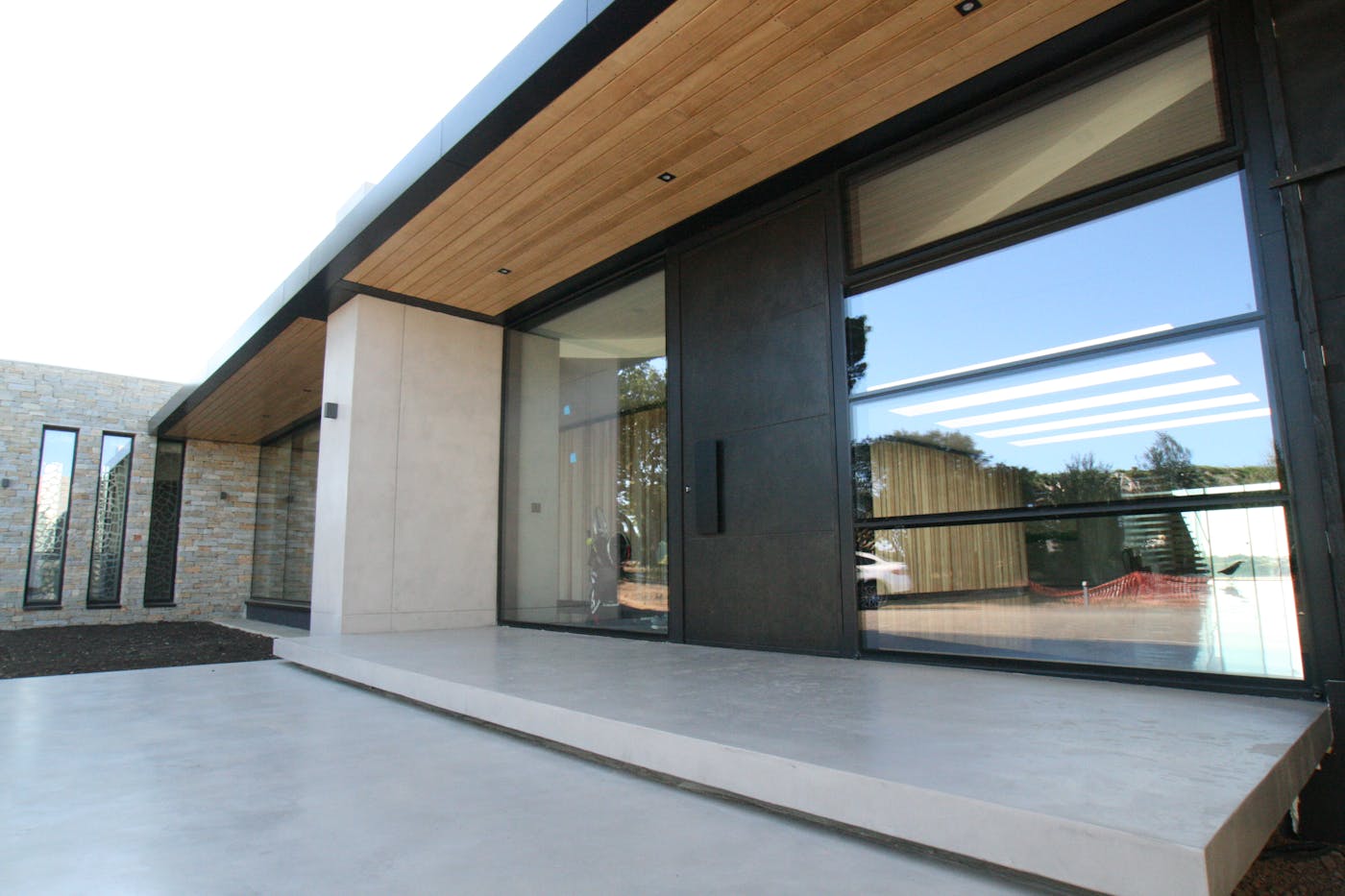 Essential factors glazing