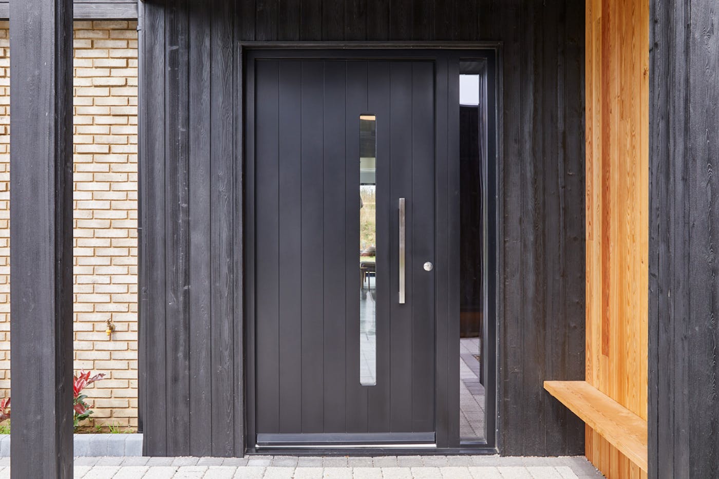 hinge door video