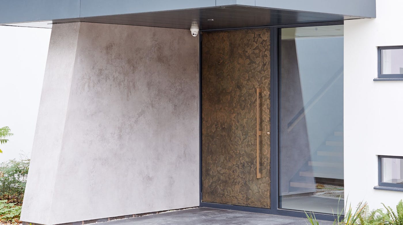 Bronze front door in our 101 finish with BZ11 handle