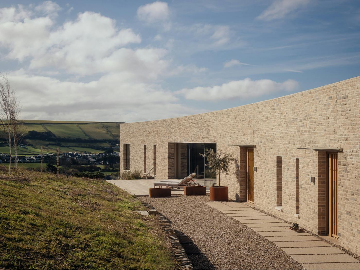 Landscape_external with doors visible