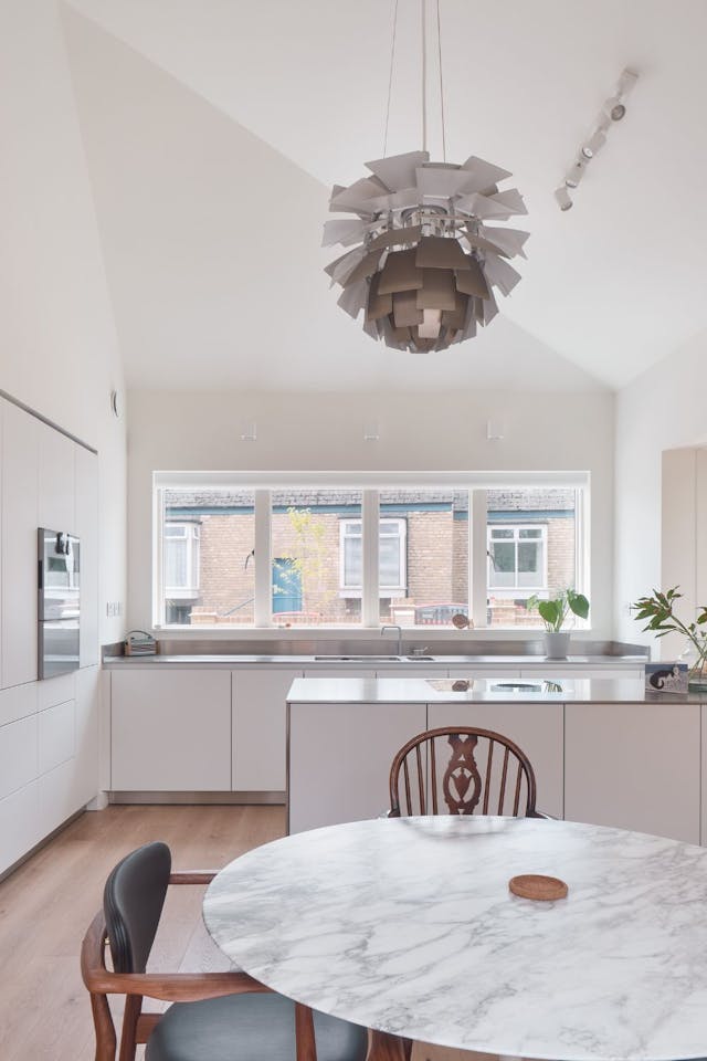 Porto Passive portrait urban front 5