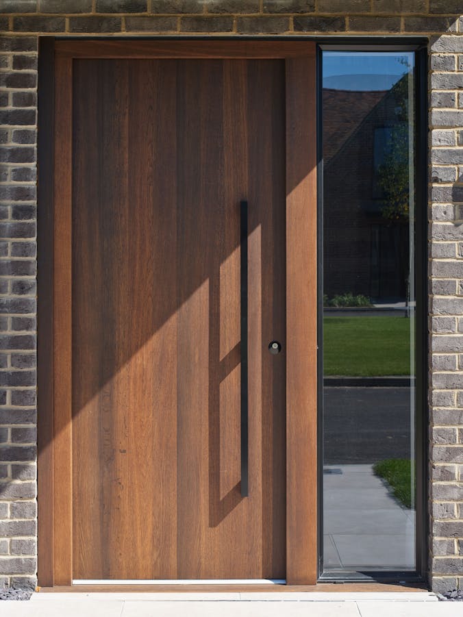 Rockwell raw v fumed oak option11 black door Urban Front LR 032