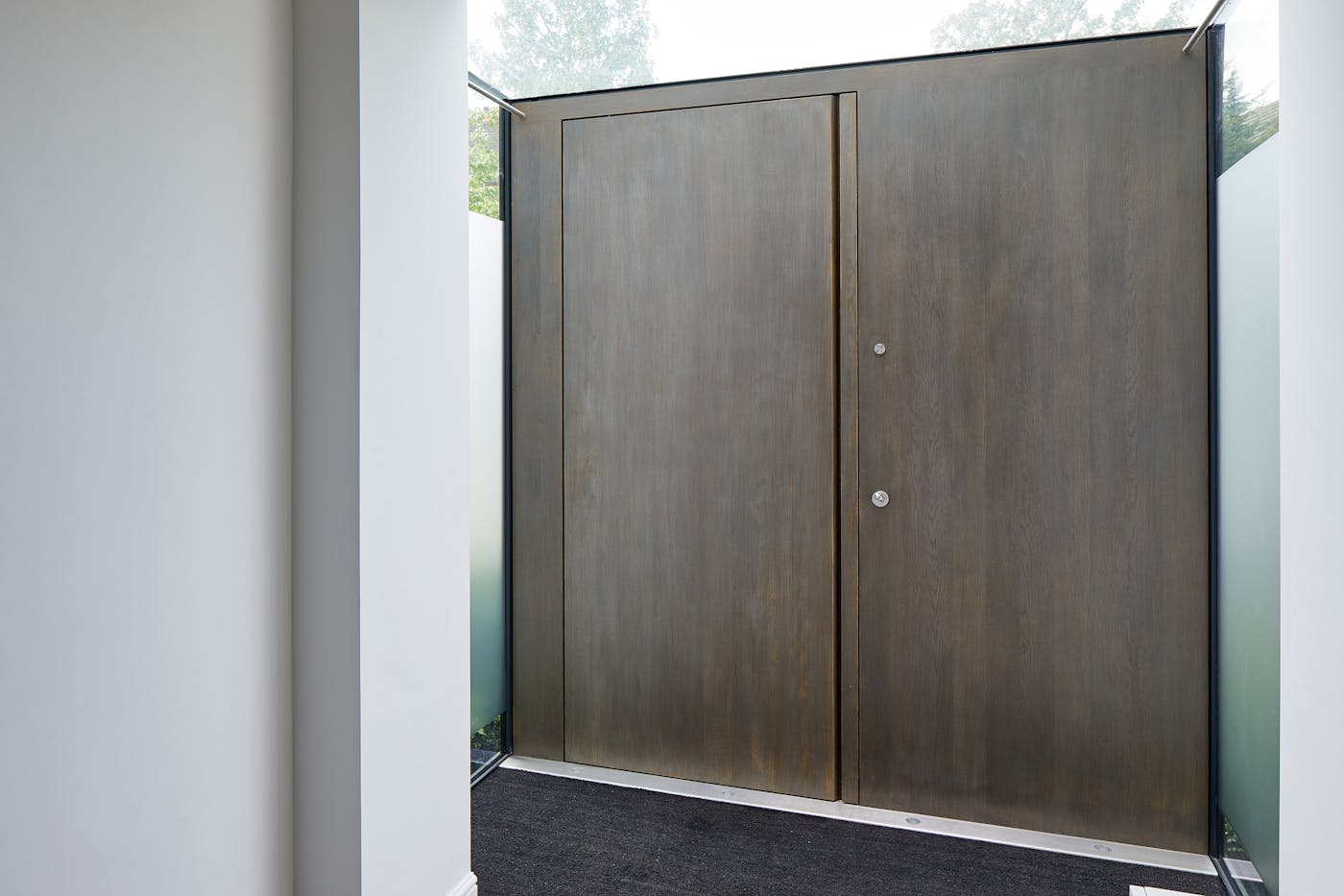 Raw Pivot door set European stained Onyx metallic finish internal view 