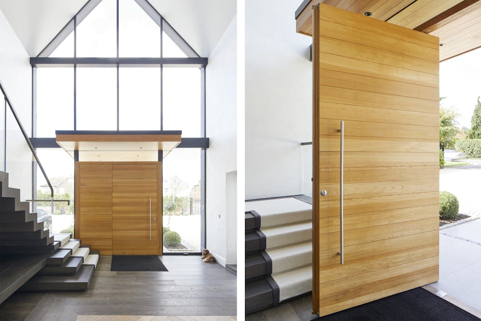 The glass allows the hall to be flooded with light, the door is fitted with an option 8 handle