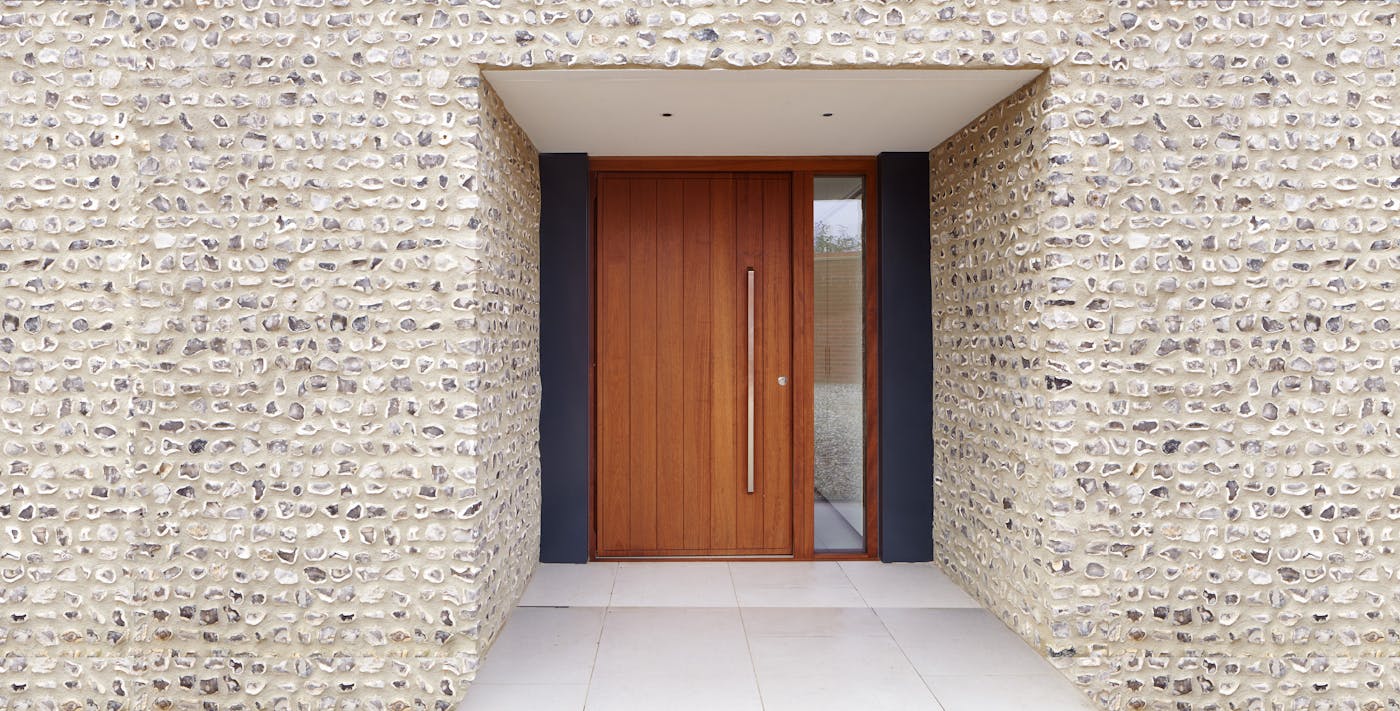 Our "Porto" design in iroko wood with long stainless steel handle (option 11a)