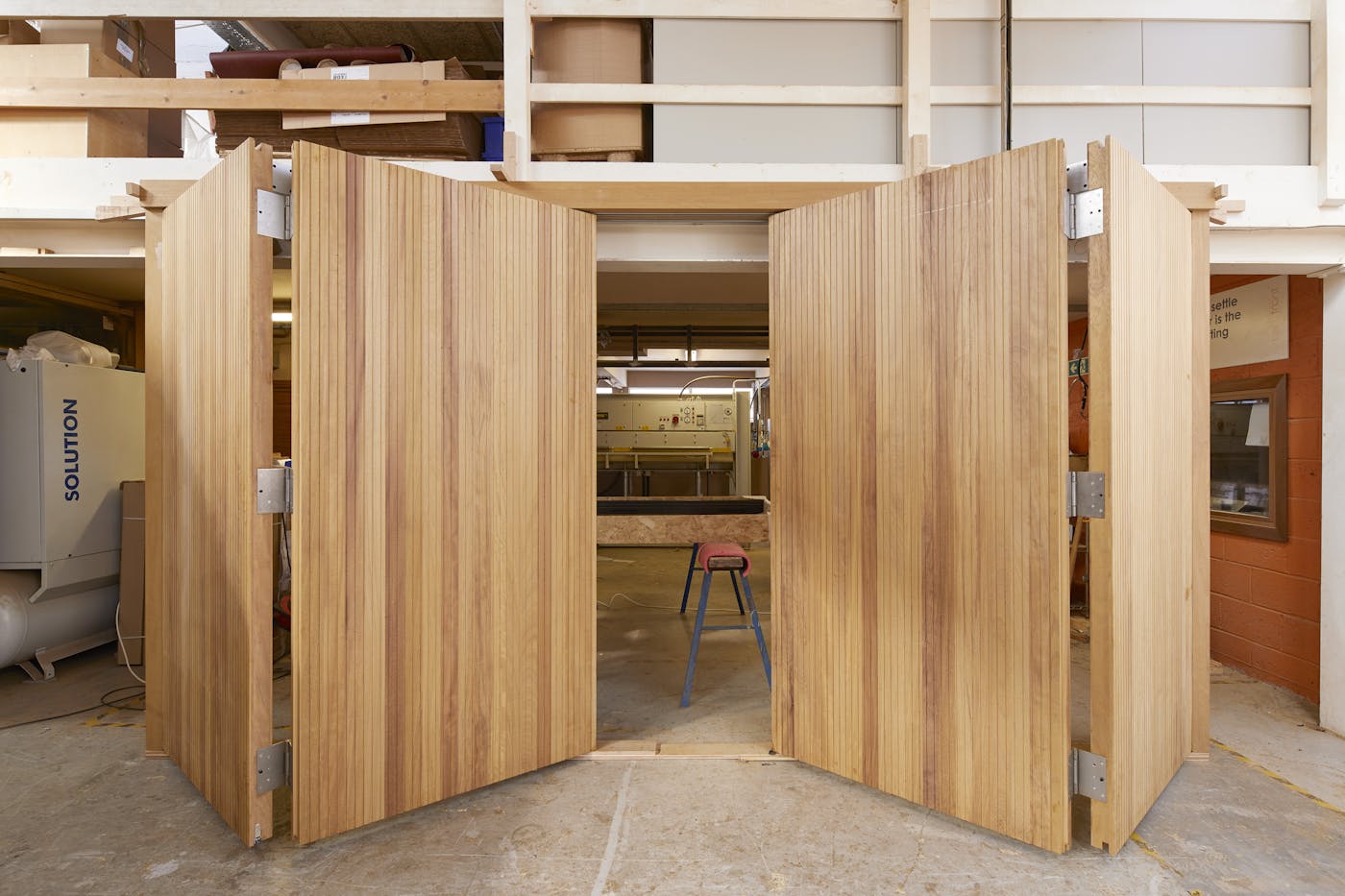 Bifold garage doors | Opening | Urban Front