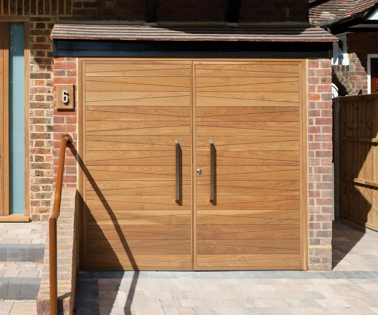 Side hinged garage doors | Milano design | American black walnut