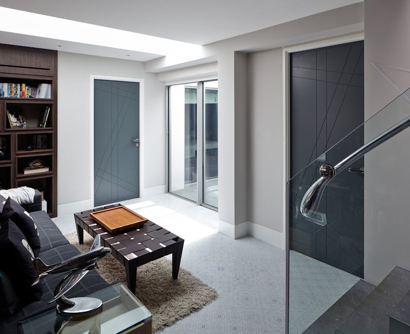 Root internal door | Grey painted | Urban Front