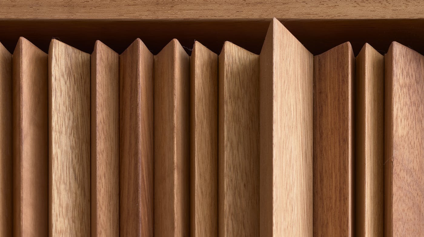 Triangular raised elements make a bold contemporary statement