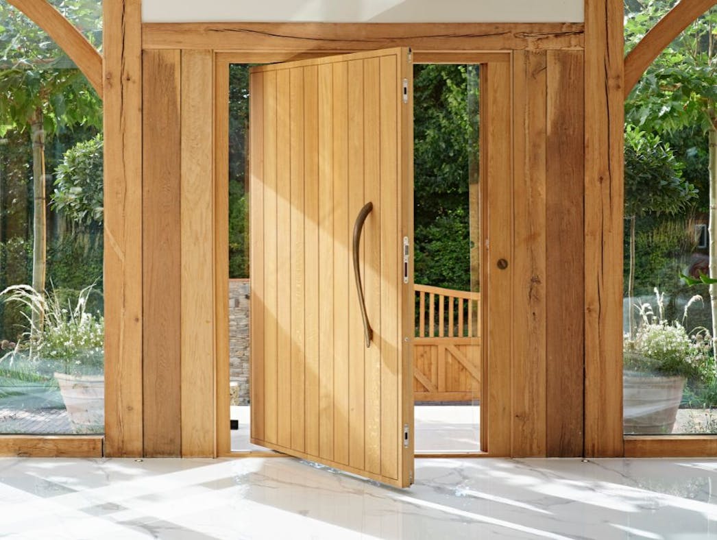 What you need to know about pivot doors 20 pivot door photos Urban Front 8