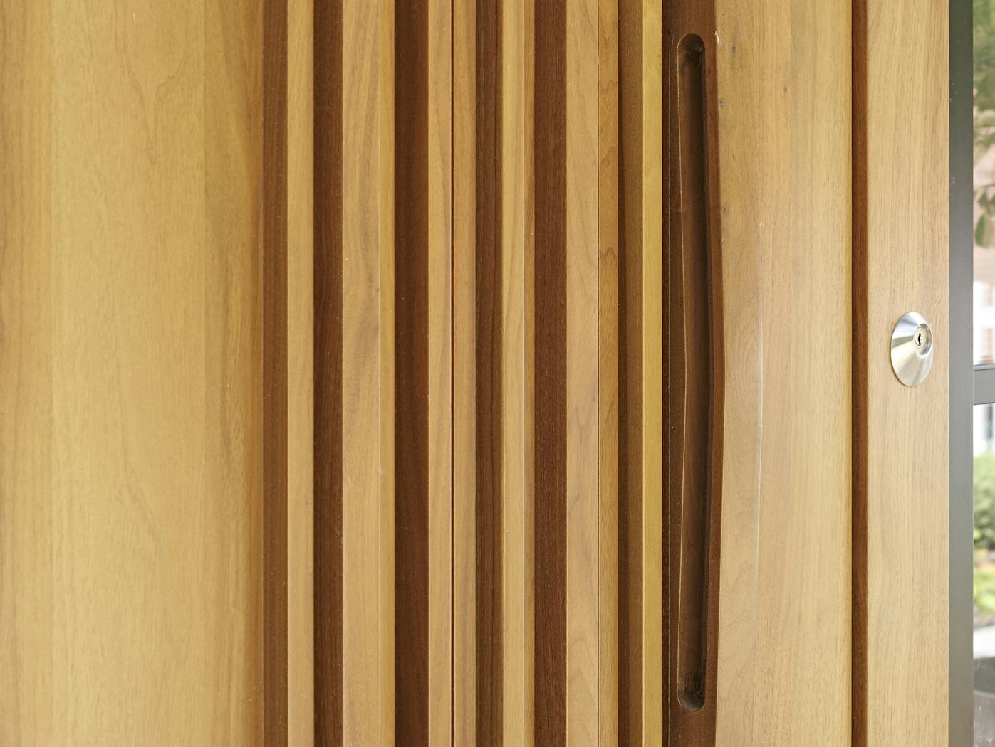 Bari handle