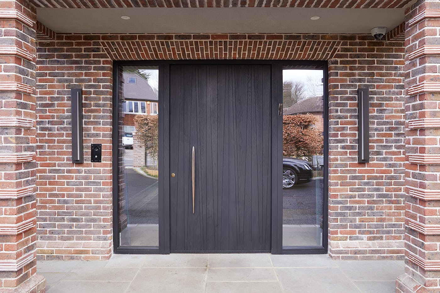 Oak stained ebony | milano v | Matching sidelites | Urban Front