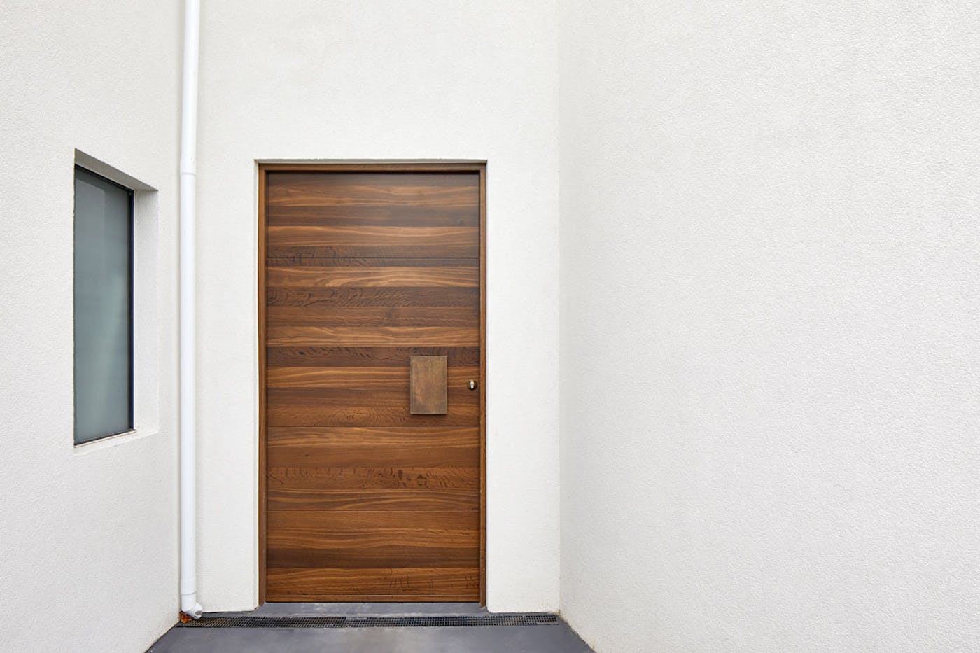 Fumed wood | Bronze handle | Parma special front door