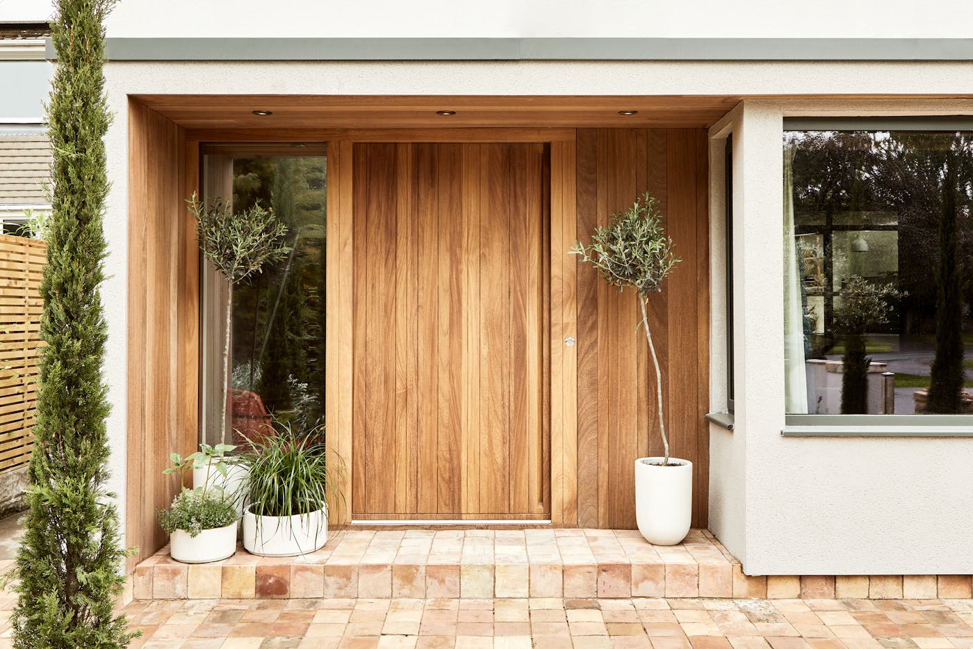 Our Rondo V in iroko, seen here with a concealed handle 