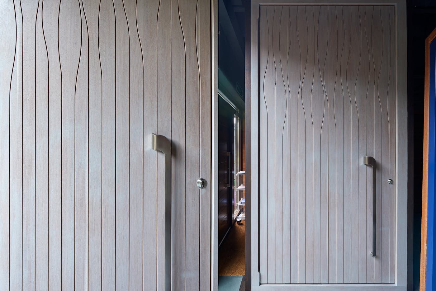 White oil finish on Wav ii design