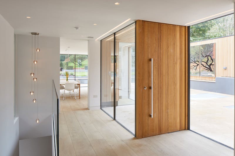 Oversized doors Urban Front