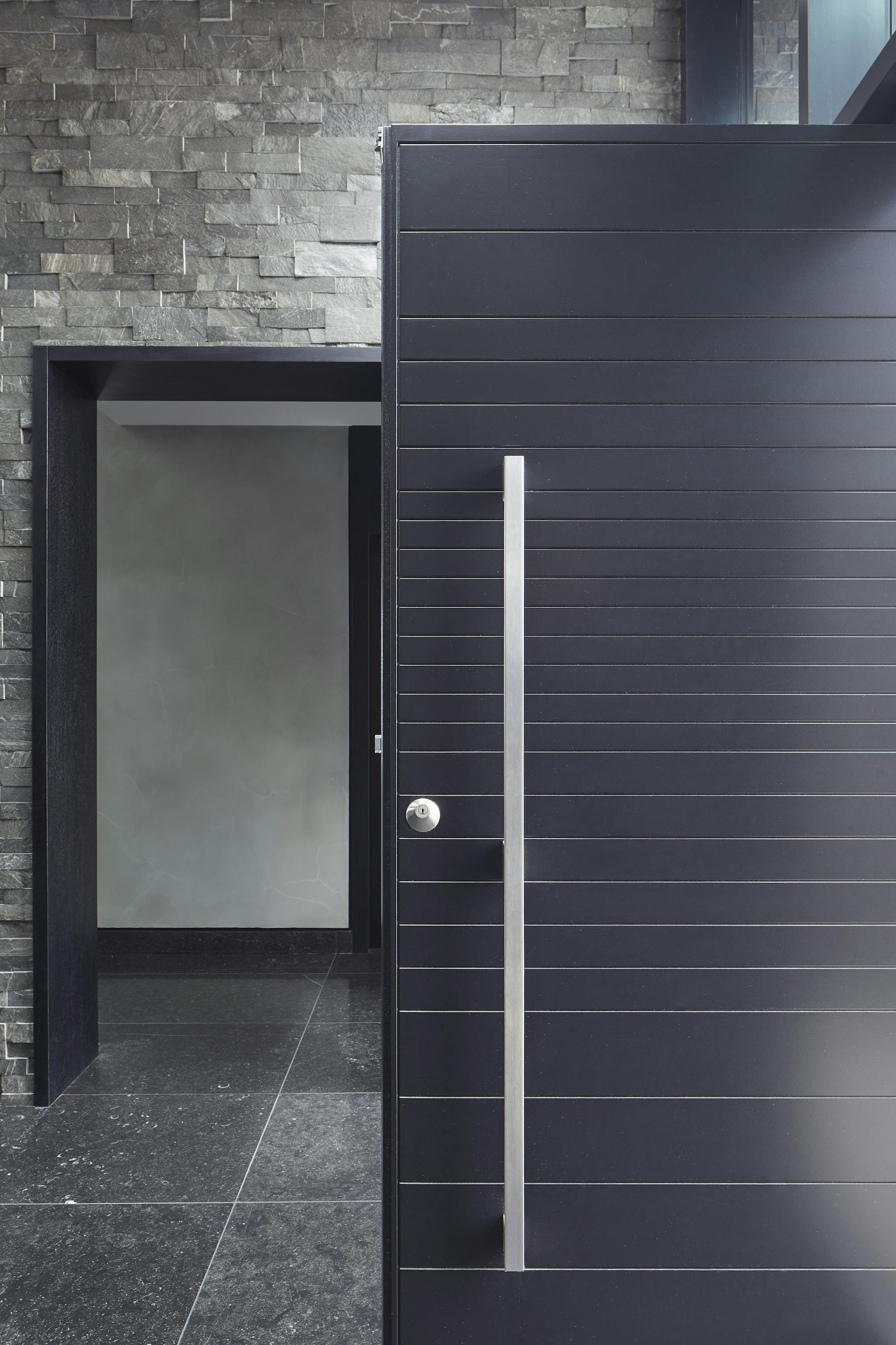 door pictures Urban Front 21